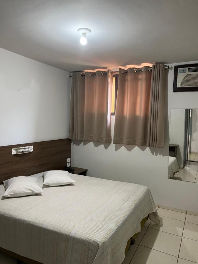 Hotel Castro Itumbiara Esterno foto