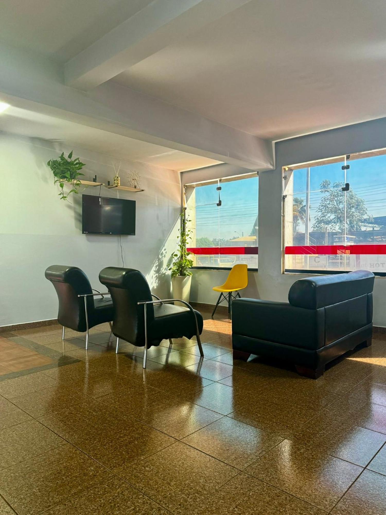 Hotel Castro Itumbiara Esterno foto